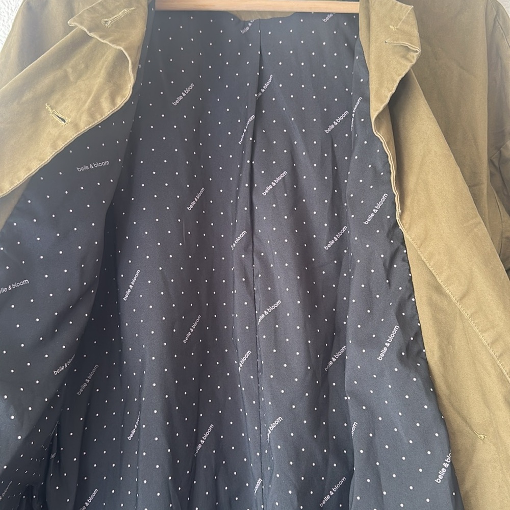 Host Pick belle & bloom Olive Green Trench Coat with Black Accents NWOT - Picture 5 of 5